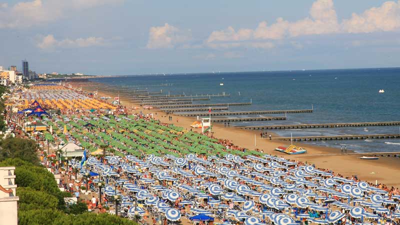 Spiaggia di jesolo certificata bandiera blu